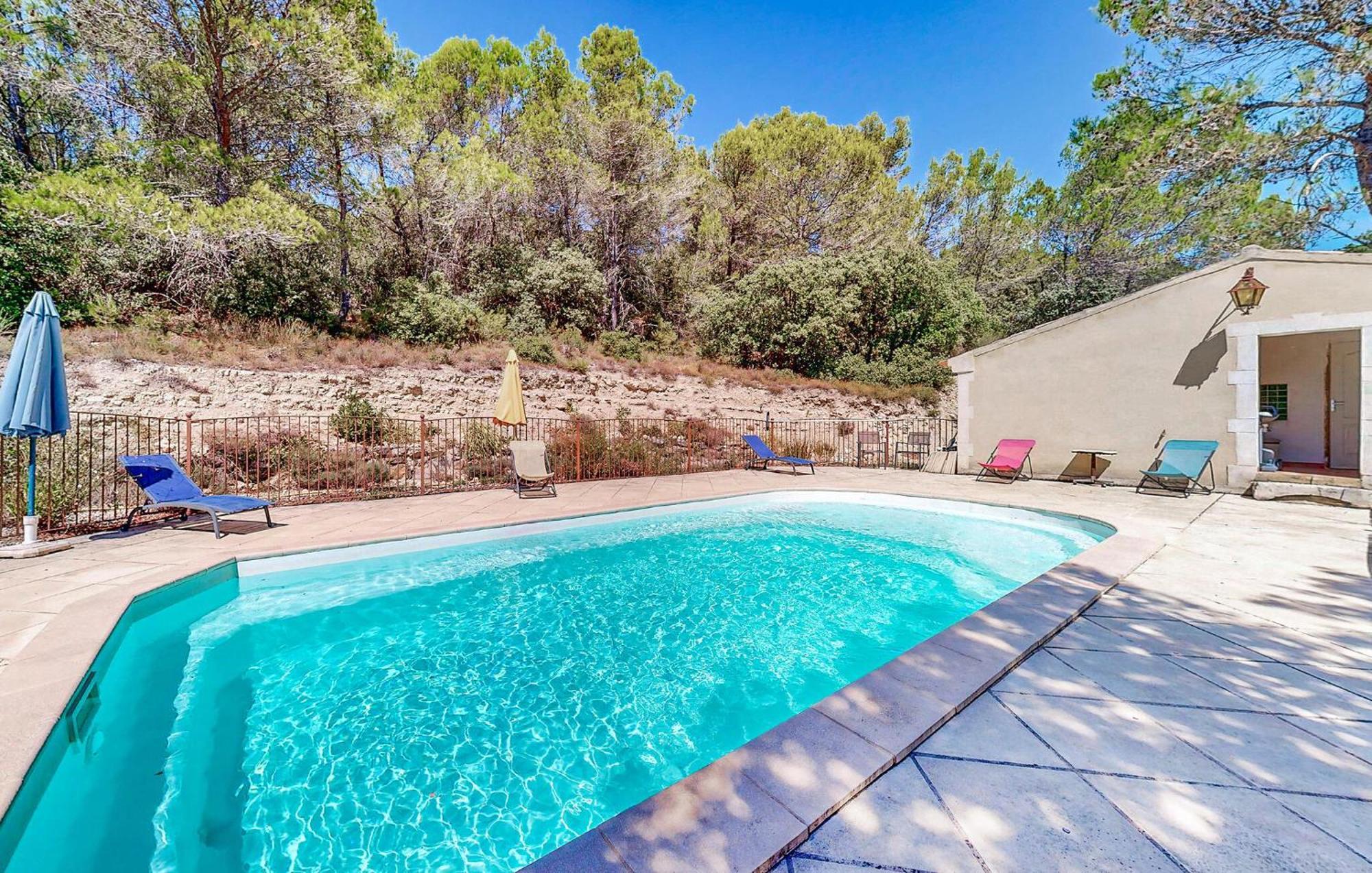 Awesome Home In Bollene With Wifi מראה חיצוני תמונה